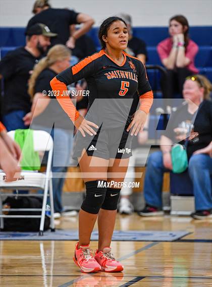 Thumbnail 2 in Caldwell vs Smithville photogallery.