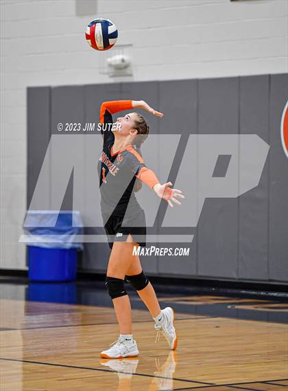 Thumbnail 2 in Caldwell vs Smithville photogallery.