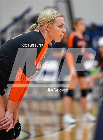 Thumbnail 3 in Caldwell vs Smithville photogallery.