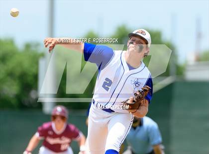 Thumbnail 3 in Falls City vs. Johnson City (UIL 2A Bi-District Playoffs) photogallery.
