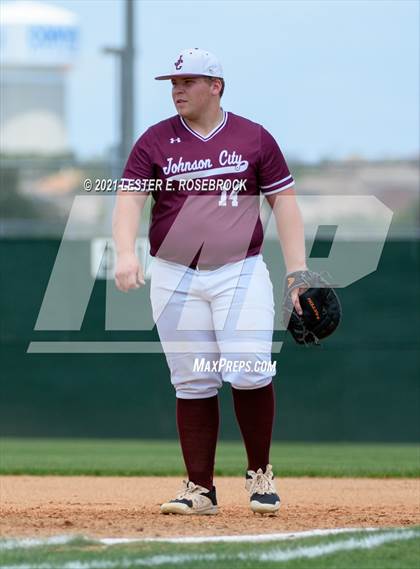 Thumbnail 2 in Falls City vs. Johnson City (UIL 2A Bi-District Playoffs) photogallery.