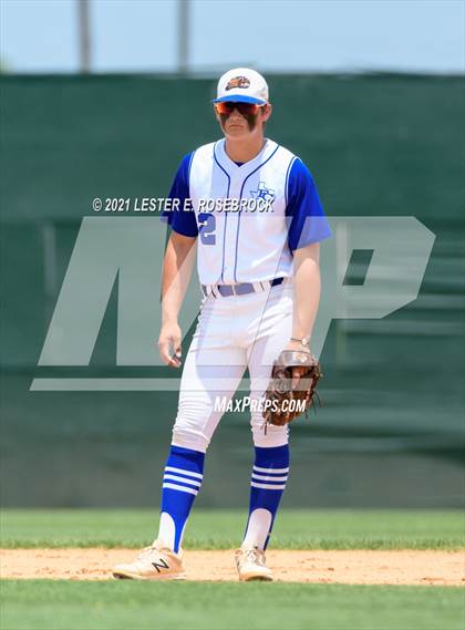 Thumbnail 1 in Falls City vs. Johnson City (UIL 2A Bi-District Playoffs) photogallery.