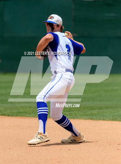 Thumbnail 1 in Falls City vs. Johnson City (UIL 2A Bi-District Playoffs) photogallery.