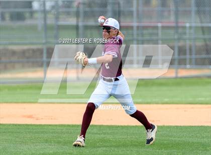 Thumbnail 1 in Falls City vs. Johnson City (UIL 2A Bi-District Playoffs) photogallery.