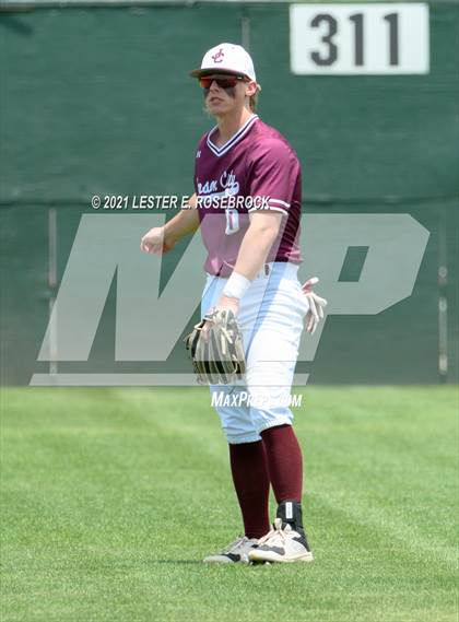 Thumbnail 2 in Falls City vs. Johnson City (UIL 2A Bi-District Playoffs) photogallery.
