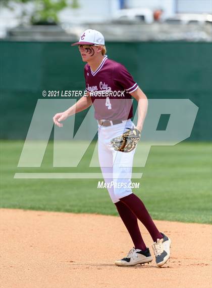 Thumbnail 3 in Falls City vs. Johnson City (UIL 2A Bi-District Playoffs) photogallery.