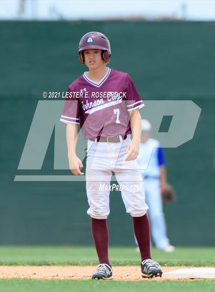 Thumbnail 1 in Falls City vs. Johnson City (UIL 2A Bi-District Playoffs) photogallery.