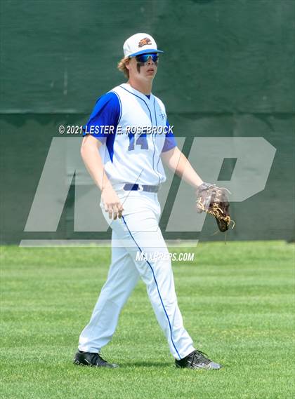 Thumbnail 1 in Falls City vs. Johnson City (UIL 2A Bi-District Playoffs) photogallery.