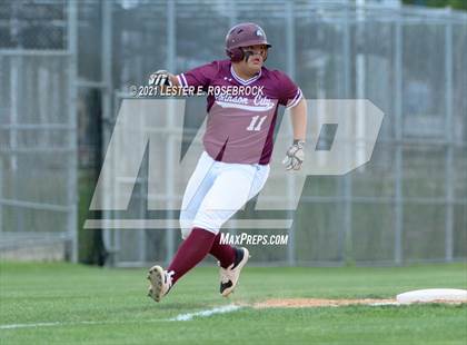 Thumbnail 3 in Falls City vs. Johnson City (UIL 2A Bi-District Playoffs) photogallery.