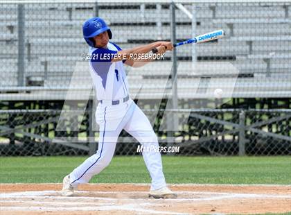 Thumbnail 3 in Falls City vs. Johnson City (UIL 2A Bi-District Playoffs) photogallery.
