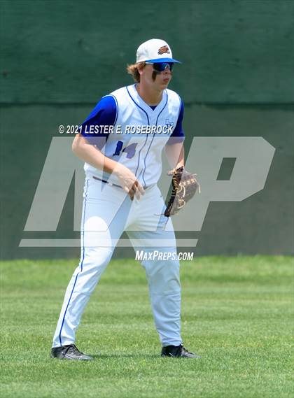 Thumbnail 3 in Falls City vs. Johnson City (UIL 2A Bi-District Playoffs) photogallery.