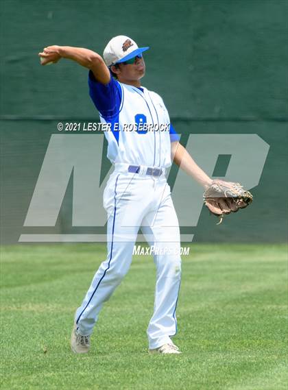 Thumbnail 2 in Falls City vs. Johnson City (UIL 2A Bi-District Playoffs) photogallery.