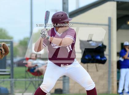 Thumbnail 1 in Falls City vs. Johnson City (UIL 2A Bi-District Playoffs) photogallery.