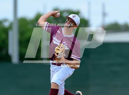 Thumbnail 1 in Falls City vs. Johnson City (UIL 2A Bi-District Playoffs) photogallery.