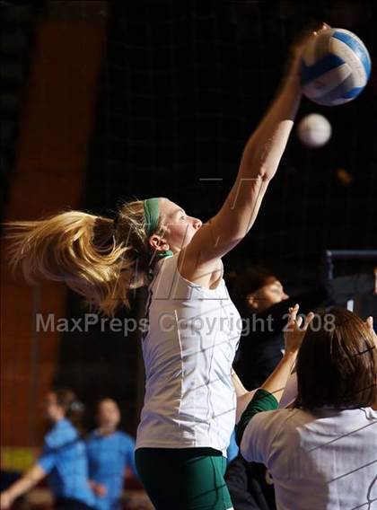 Thumbnail 1 in Lindenhurst vs Baldwinsville (NYSPHSAA Class AA Pool Play) photogallery.