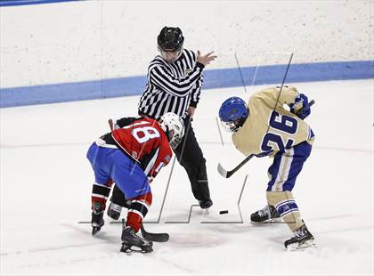 Thumbnail 2 in Newtown vs. E.O. Smith/Tolland (CIAC Division III Final) photogallery.