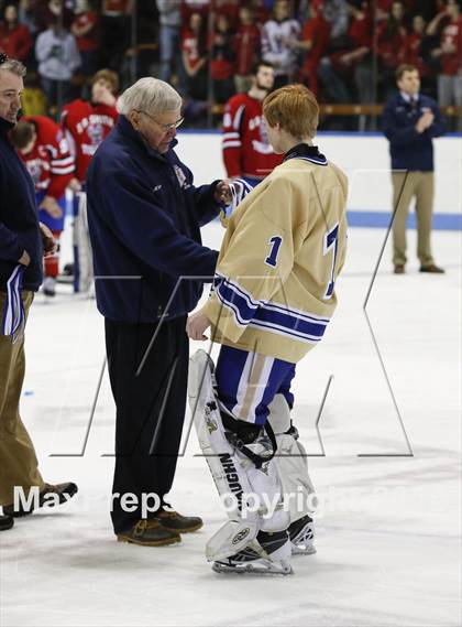 Thumbnail 3 in Newtown vs. E.O. Smith/Tolland (CIAC Division III Final) photogallery.