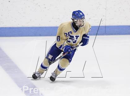 Thumbnail 2 in Newtown vs. E.O. Smith/Tolland (CIAC Division III Final) photogallery.