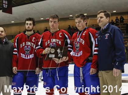 Thumbnail 2 in Newtown vs. E.O. Smith/Tolland (CIAC Division III Final) photogallery.