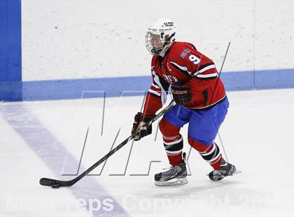 Thumbnail 3 in Newtown vs. E.O. Smith/Tolland (CIAC Division III Final) photogallery.
