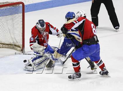 Thumbnail 3 in Newtown vs. E.O. Smith/Tolland (CIAC Division III Final) photogallery.