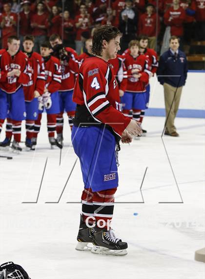 Thumbnail 1 in Newtown vs. E.O. Smith/Tolland (CIAC Division III Final) photogallery.