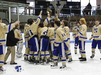 Thumbnail 2 in Newtown vs. E.O. Smith/Tolland (CIAC Division III Final) photogallery.