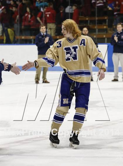 Thumbnail 2 in Newtown vs. E.O. Smith/Tolland (CIAC Division III Final) photogallery.