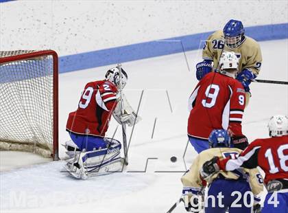 Thumbnail 2 in Newtown vs. E.O. Smith/Tolland (CIAC Division III Final) photogallery.
