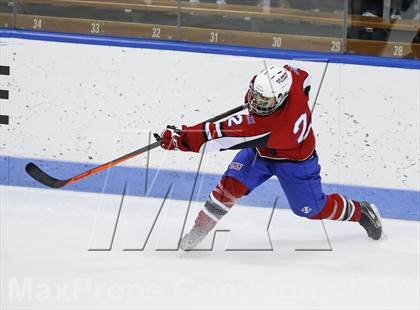 Thumbnail 2 in Newtown vs. E.O. Smith/Tolland (CIAC Division III Final) photogallery.