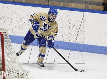 Thumbnail 3 in Newtown vs. E.O. Smith/Tolland (CIAC Division III Final) photogallery.