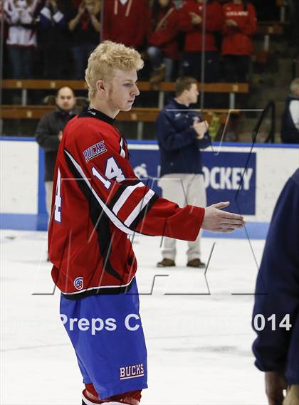 Thumbnail 1 in Newtown vs. E.O. Smith/Tolland (CIAC Division III Final) photogallery.