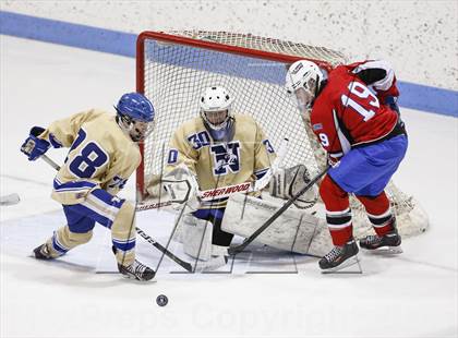Thumbnail 3 in Newtown vs. E.O. Smith/Tolland (CIAC Division III Final) photogallery.