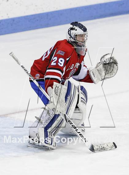 Thumbnail 1 in Newtown vs. E.O. Smith/Tolland (CIAC Division III Final) photogallery.