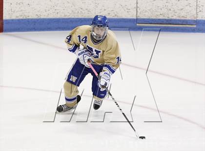 Thumbnail 3 in Newtown vs. E.O. Smith/Tolland (CIAC Division III Final) photogallery.