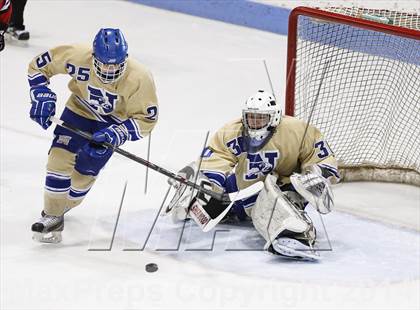 Thumbnail 1 in Newtown vs. E.O. Smith/Tolland (CIAC Division III Final) photogallery.