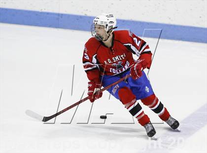 Thumbnail 1 in Newtown vs. E.O. Smith/Tolland (CIAC Division III Final) photogallery.