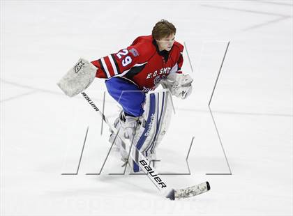 Thumbnail 3 in Newtown vs. E.O. Smith/Tolland (CIAC Division III Final) photogallery.