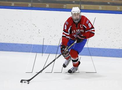 Thumbnail 3 in Newtown vs. E.O. Smith/Tolland (CIAC Division III Final) photogallery.