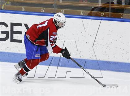 Thumbnail 2 in Newtown vs. E.O. Smith/Tolland (CIAC Division III Final) photogallery.