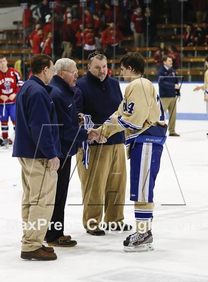 Thumbnail 1 in Newtown vs. E.O. Smith/Tolland (CIAC Division III Final) photogallery.