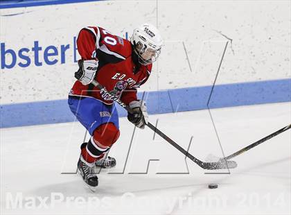 Thumbnail 3 in Newtown vs. E.O. Smith/Tolland (CIAC Division III Final) photogallery.