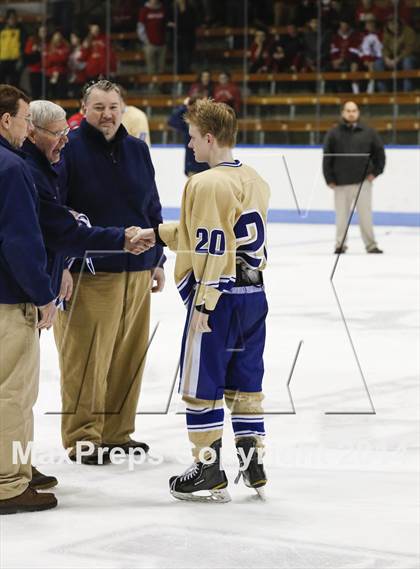 Thumbnail 1 in Newtown vs. E.O. Smith/Tolland (CIAC Division III Final) photogallery.