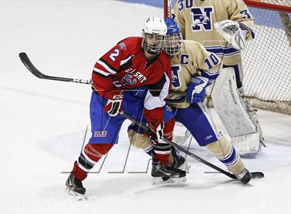Thumbnail 2 in Newtown vs. E.O. Smith/Tolland (CIAC Division III Final) photogallery.