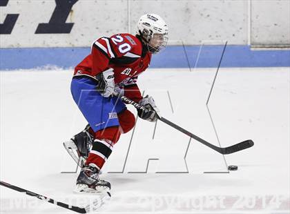Thumbnail 2 in Newtown vs. E.O. Smith/Tolland (CIAC Division III Final) photogallery.