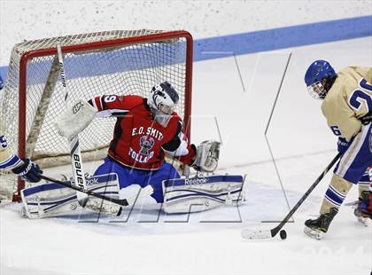 Thumbnail 1 in Newtown vs. E.O. Smith/Tolland (CIAC Division III Final) photogallery.