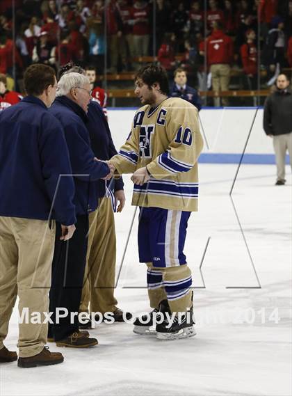 Thumbnail 3 in Newtown vs. E.O. Smith/Tolland (CIAC Division III Final) photogallery.