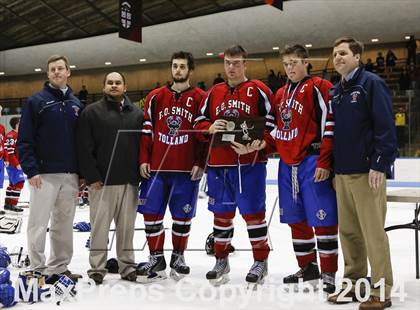 Thumbnail 3 in Newtown vs. E.O. Smith/Tolland (CIAC Division III Final) photogallery.