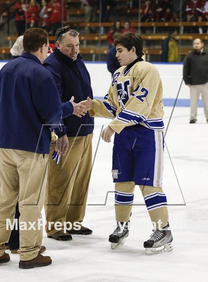 Thumbnail 2 in Newtown vs. E.O. Smith/Tolland (CIAC Division III Final) photogallery.