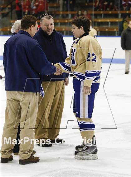 Thumbnail 3 in Newtown vs. E.O. Smith/Tolland (CIAC Division III Final) photogallery.